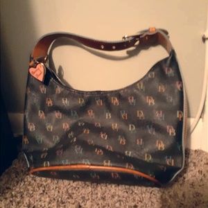 Dooney & Bourke small purse